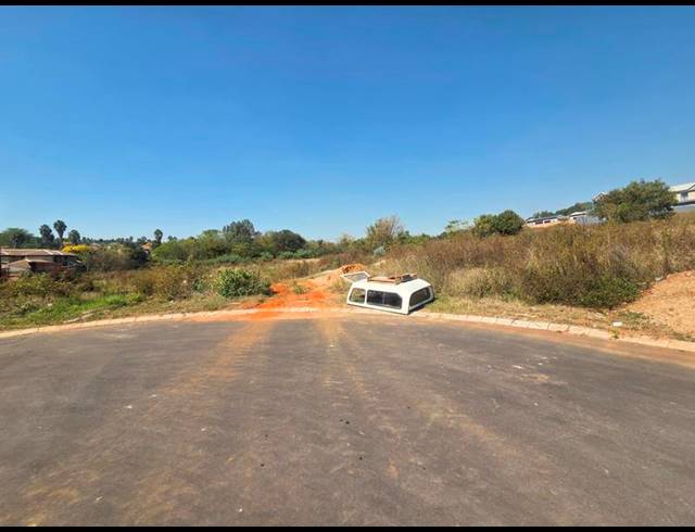 LAND FOR SALE IN ELDORAIGNE